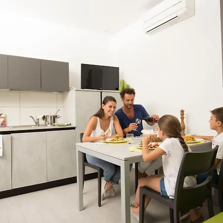 Piani Di Clodia Holidaypark Kamp alanı Lazise