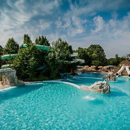 Kamp alanı Piani Di Clodia Holidaypark Lazise